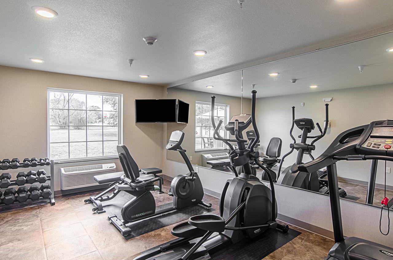 Cobblestone Inn&suites - 2*