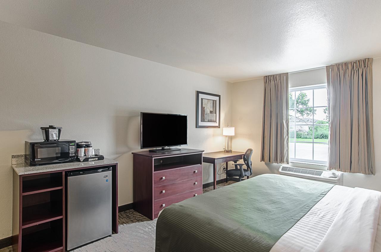 Cobblestone Inn&suites - Guernsey